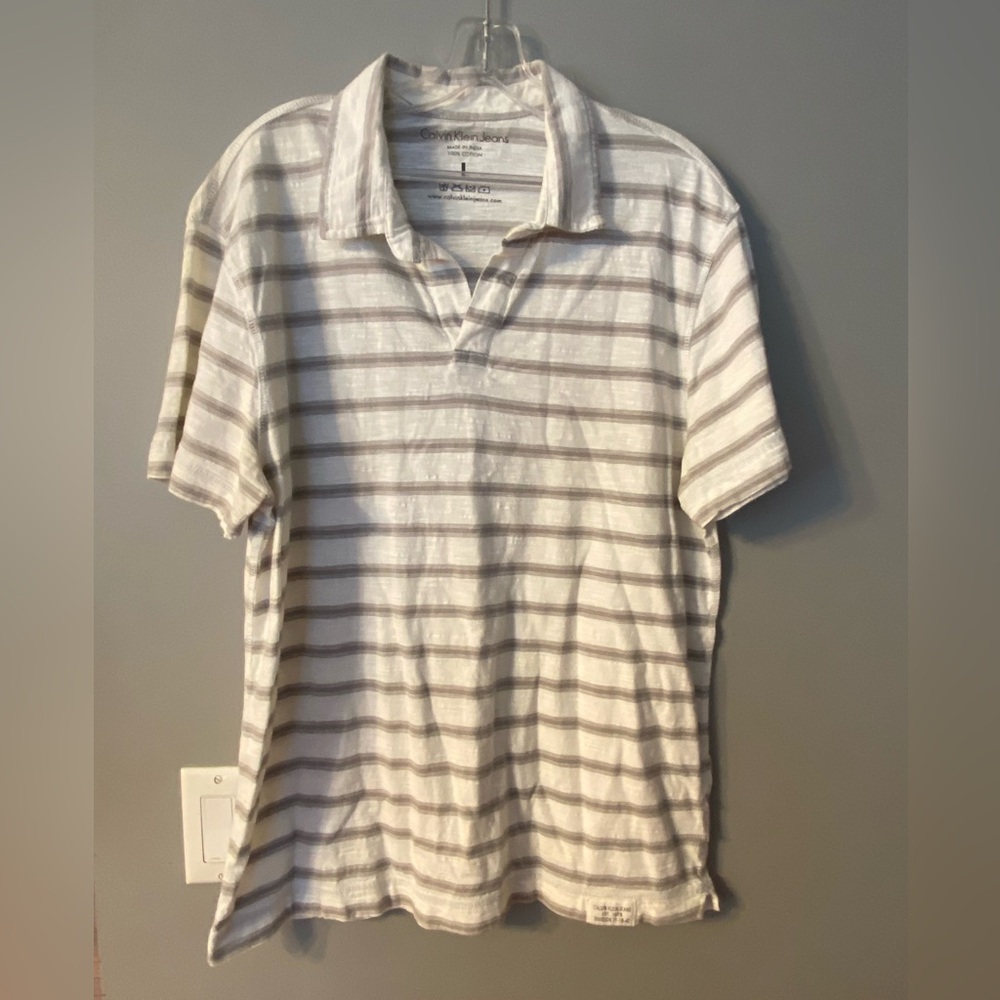 Calvin Klein Jeans Men’s Size Large L collared gray and white striped